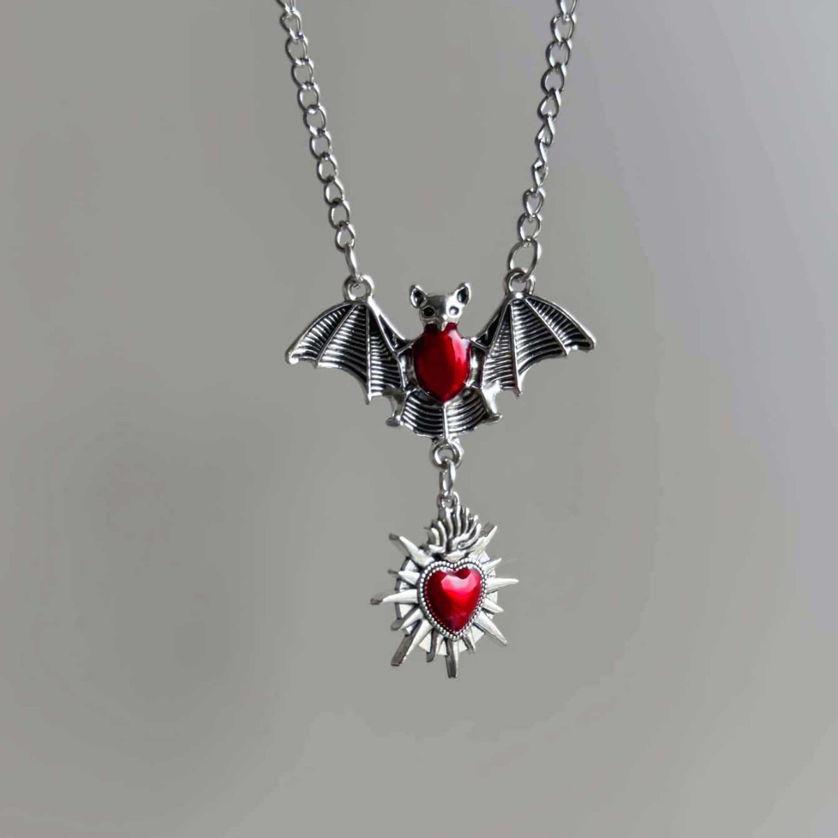 Men'S Victorian Accessories - Spike Heart Bat Kolye, Gotik takı,